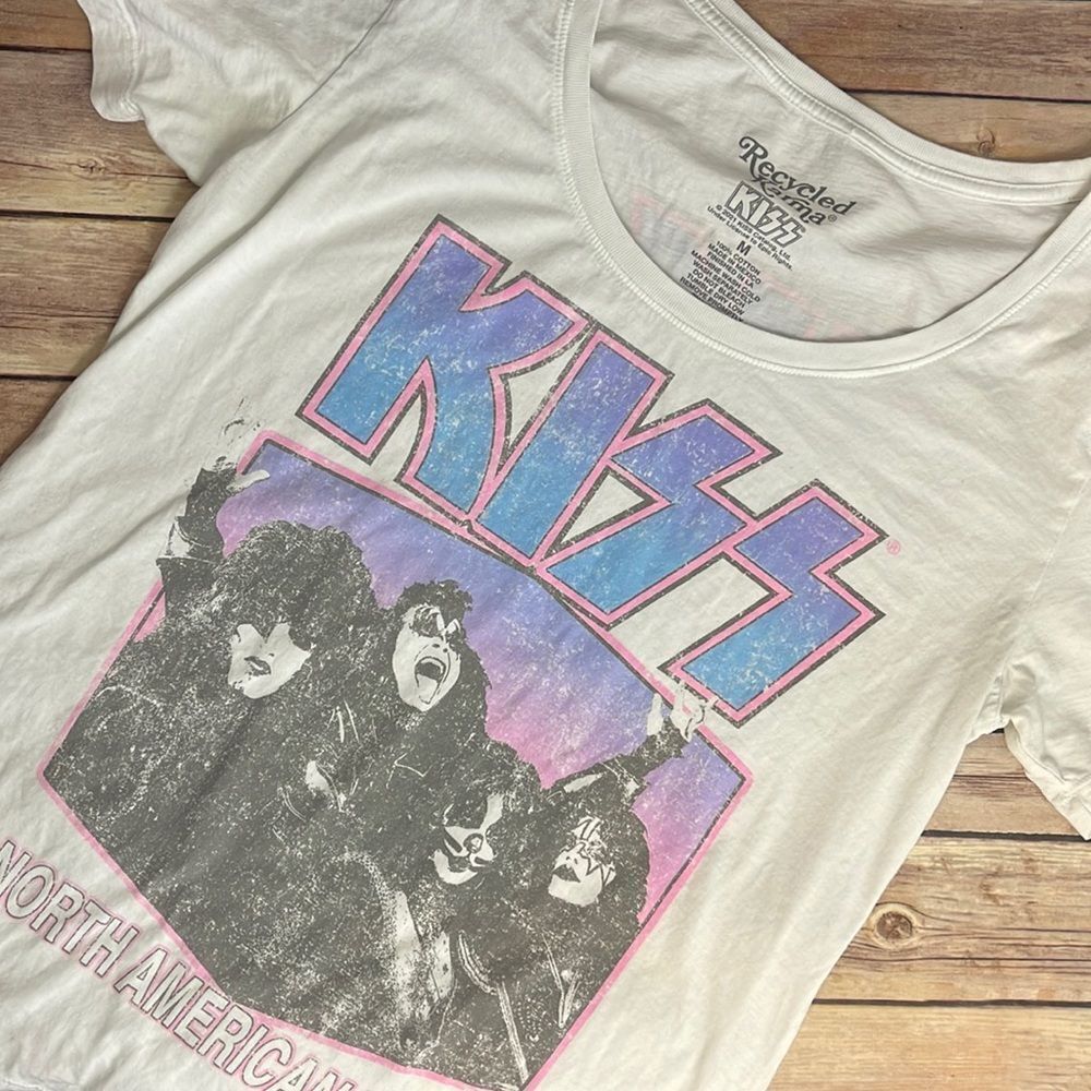 KISS t-shirt - women’s medium - white with pastel lettering